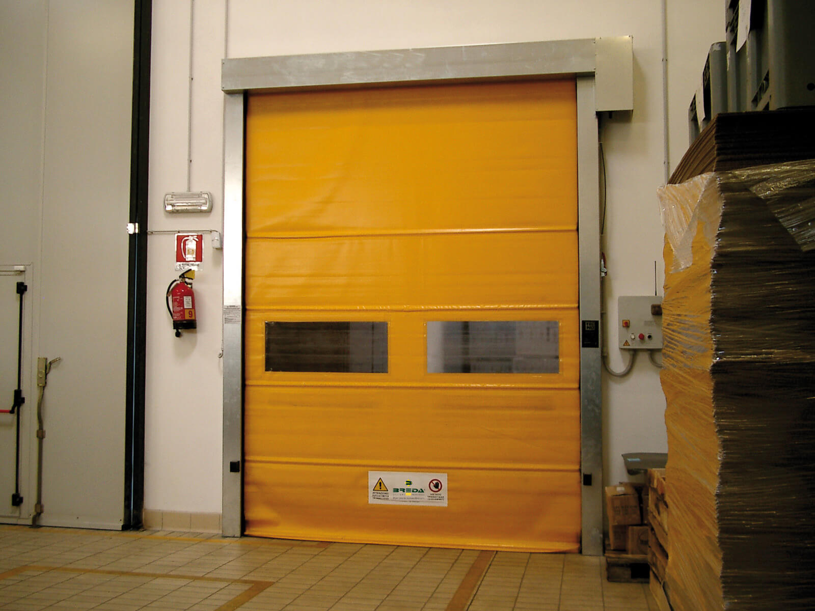 Porta rapida ad avvolgimento SAETTA - Giallo RAL 1003 - 01
